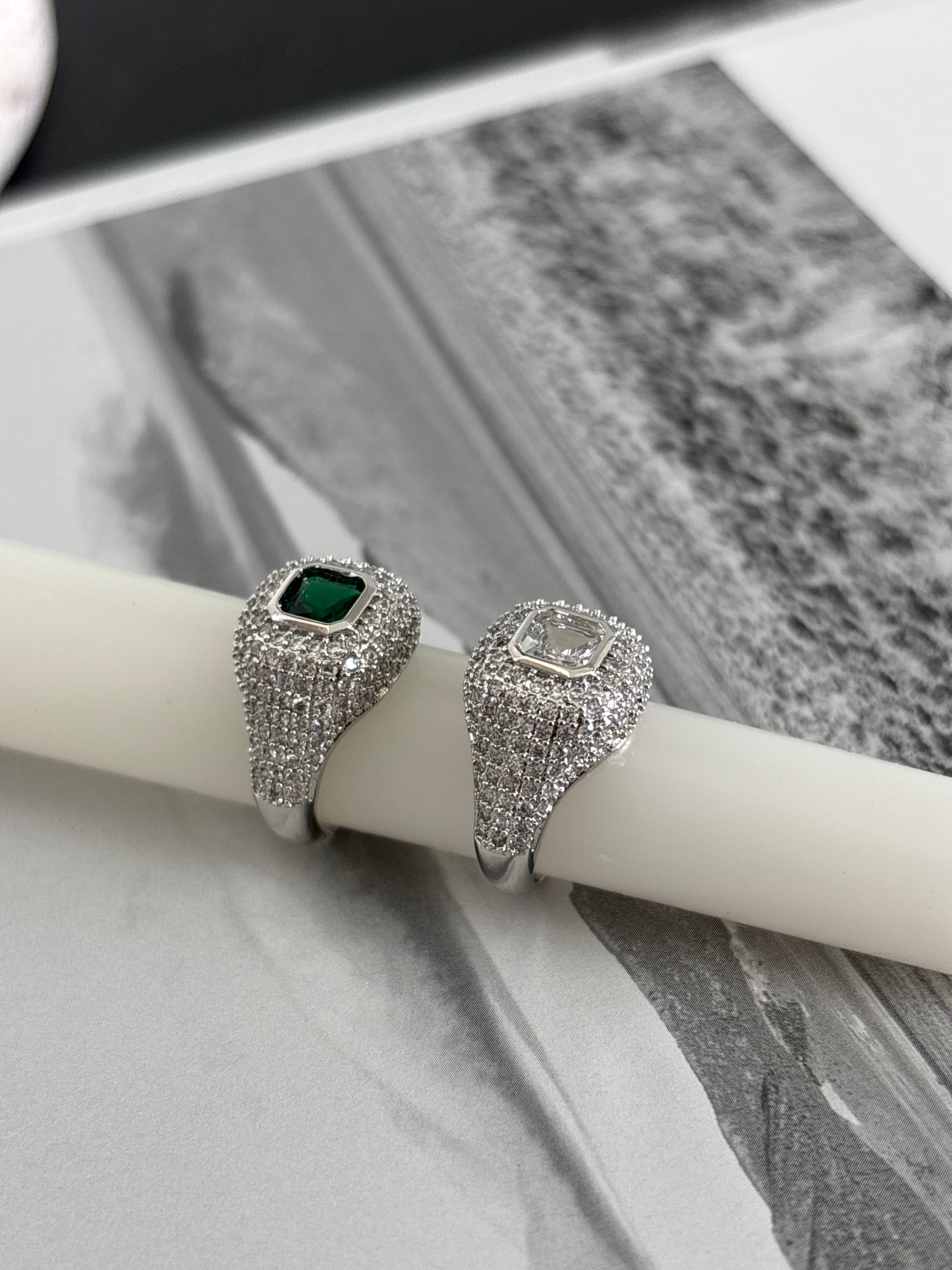 Esmeralda Dahlia Diamond Adjustable Ring