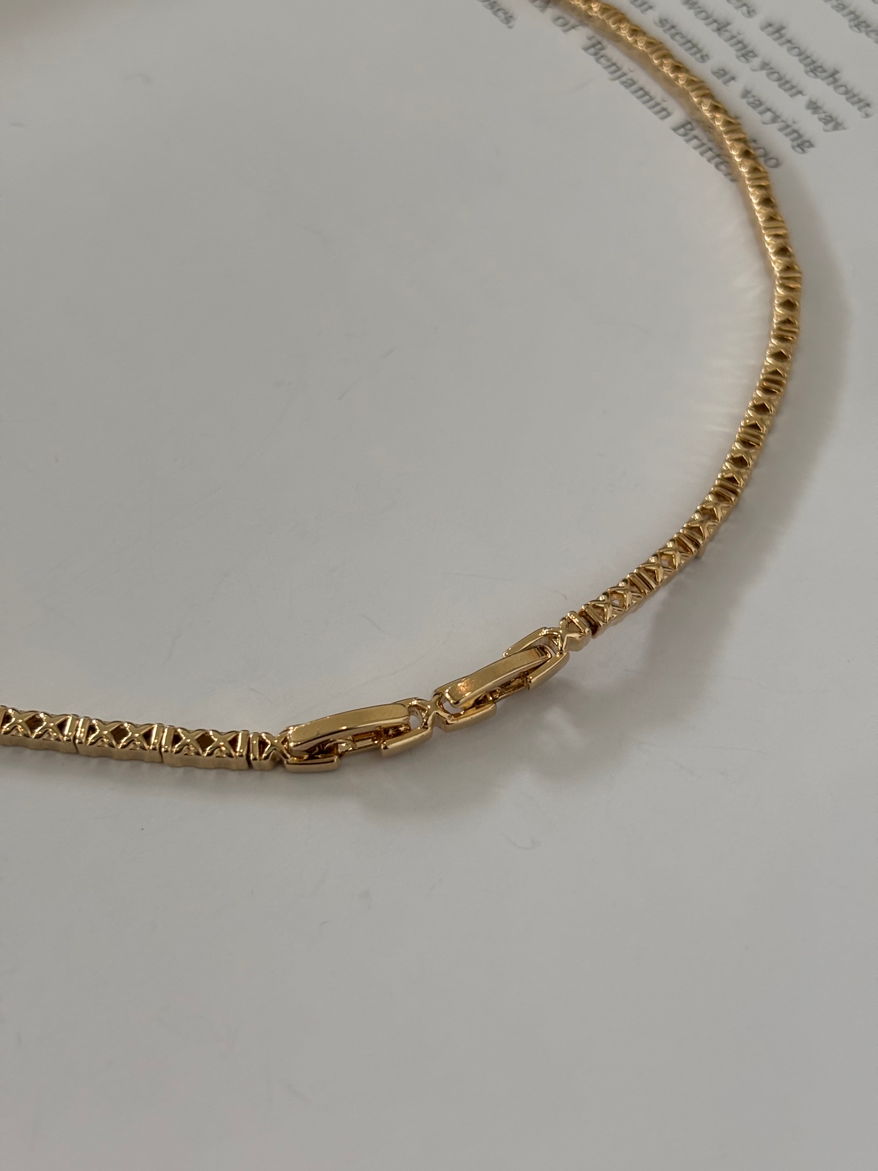X-Gold Choker Necklace- Élise