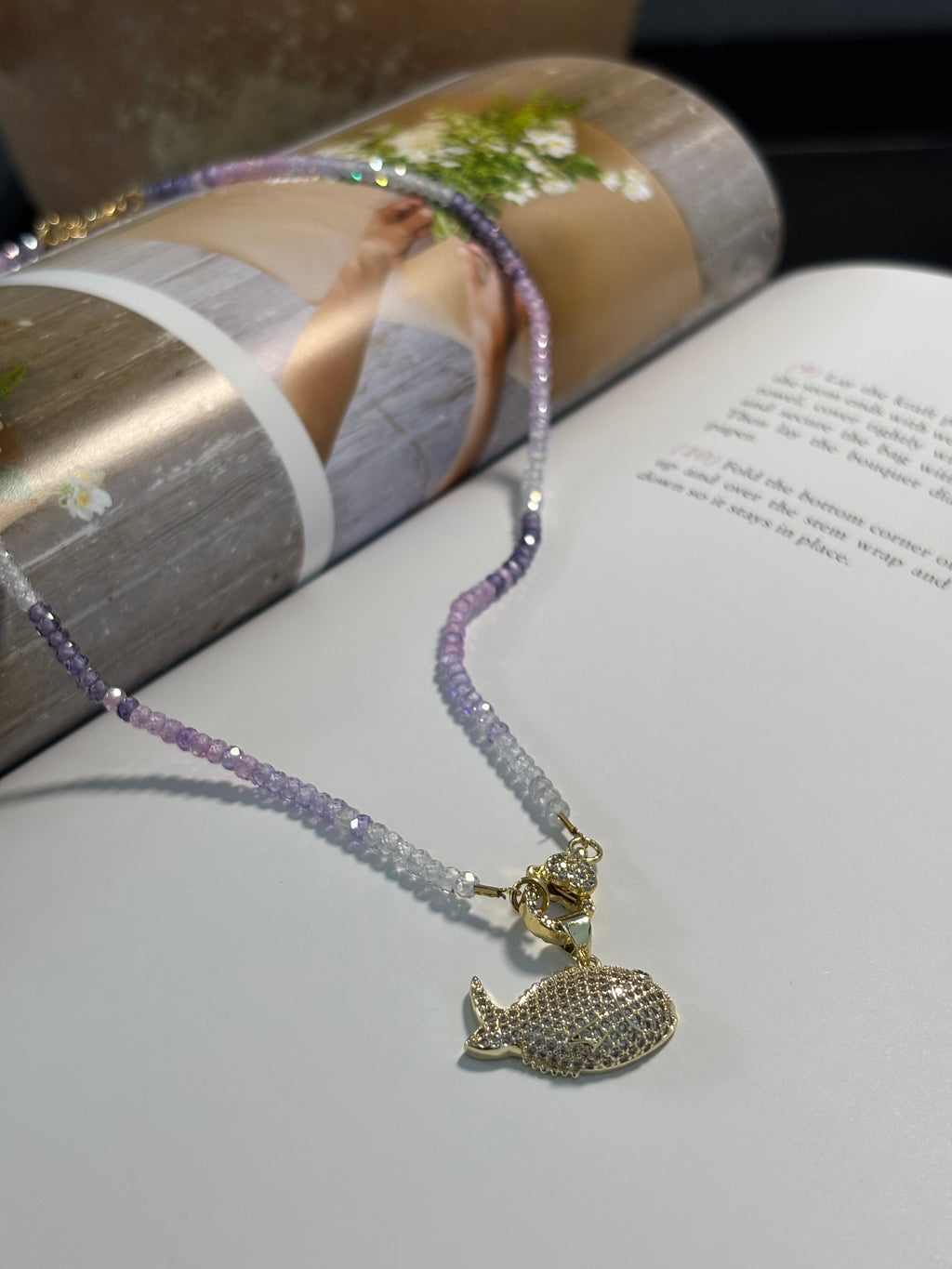 Color Crystal Fish Necklace - Aquarelle