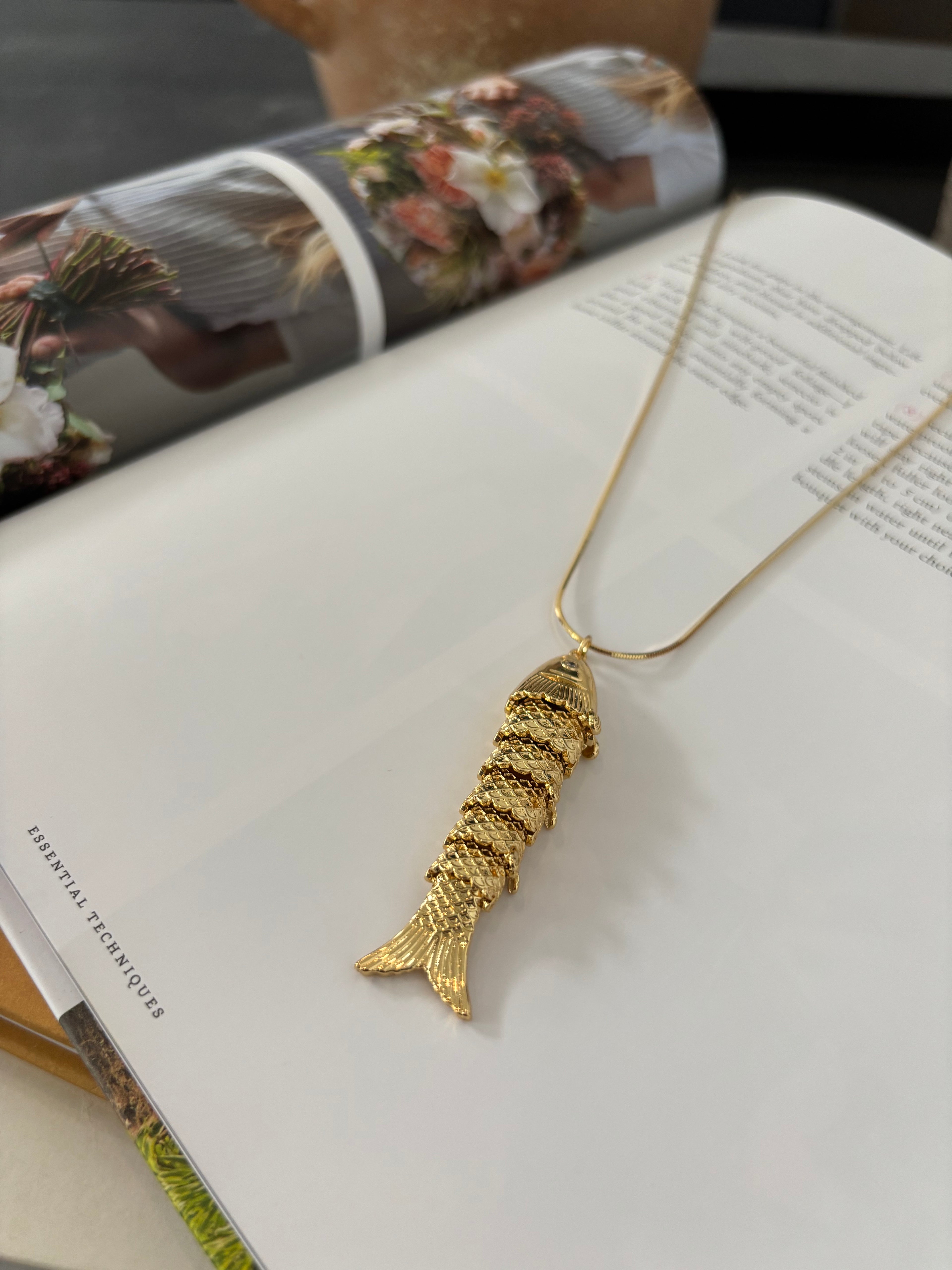 Golden Koi Lariat Necklace - Meridian