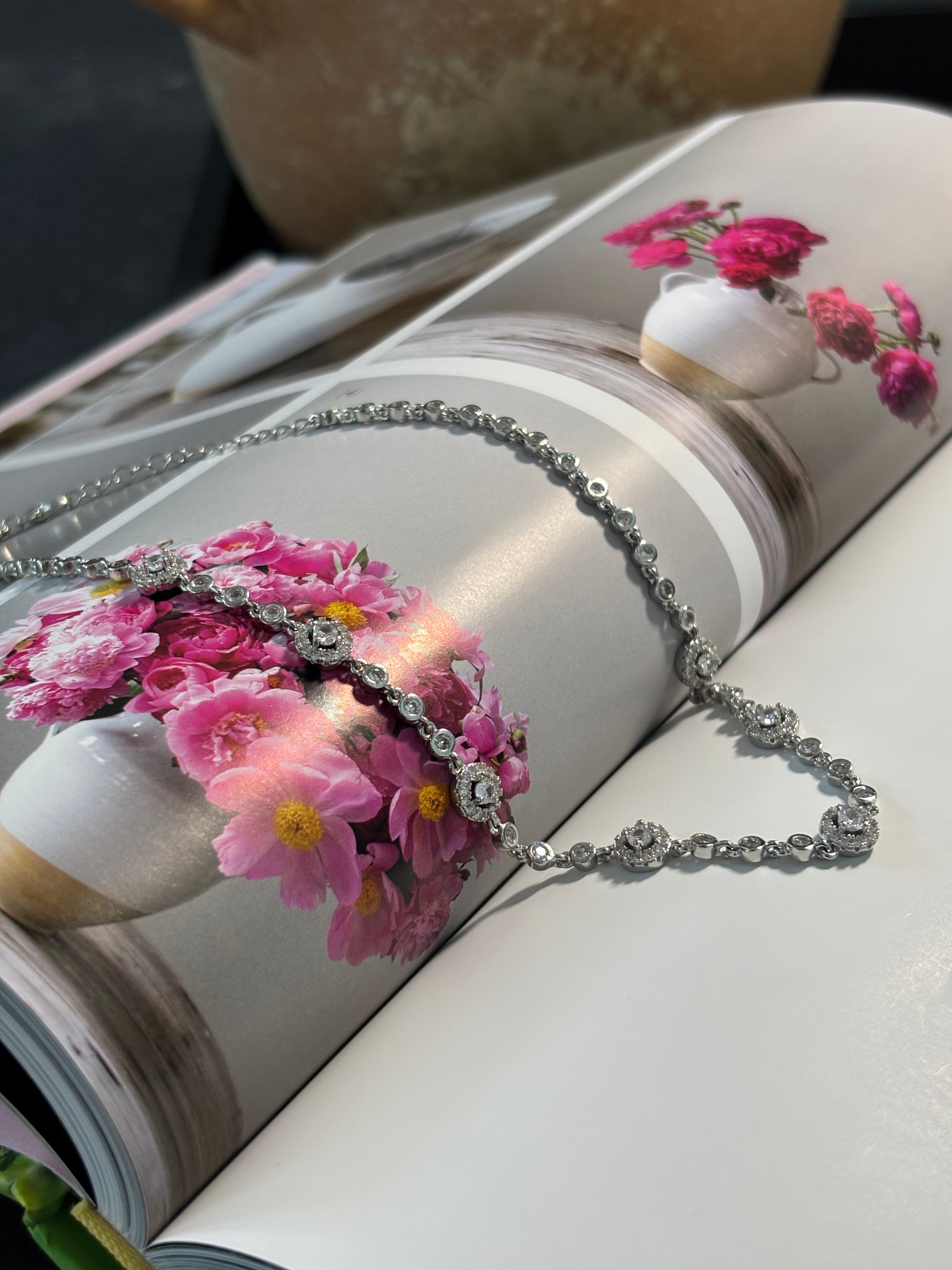 Choker Necklace Diamond Zircon - Alira