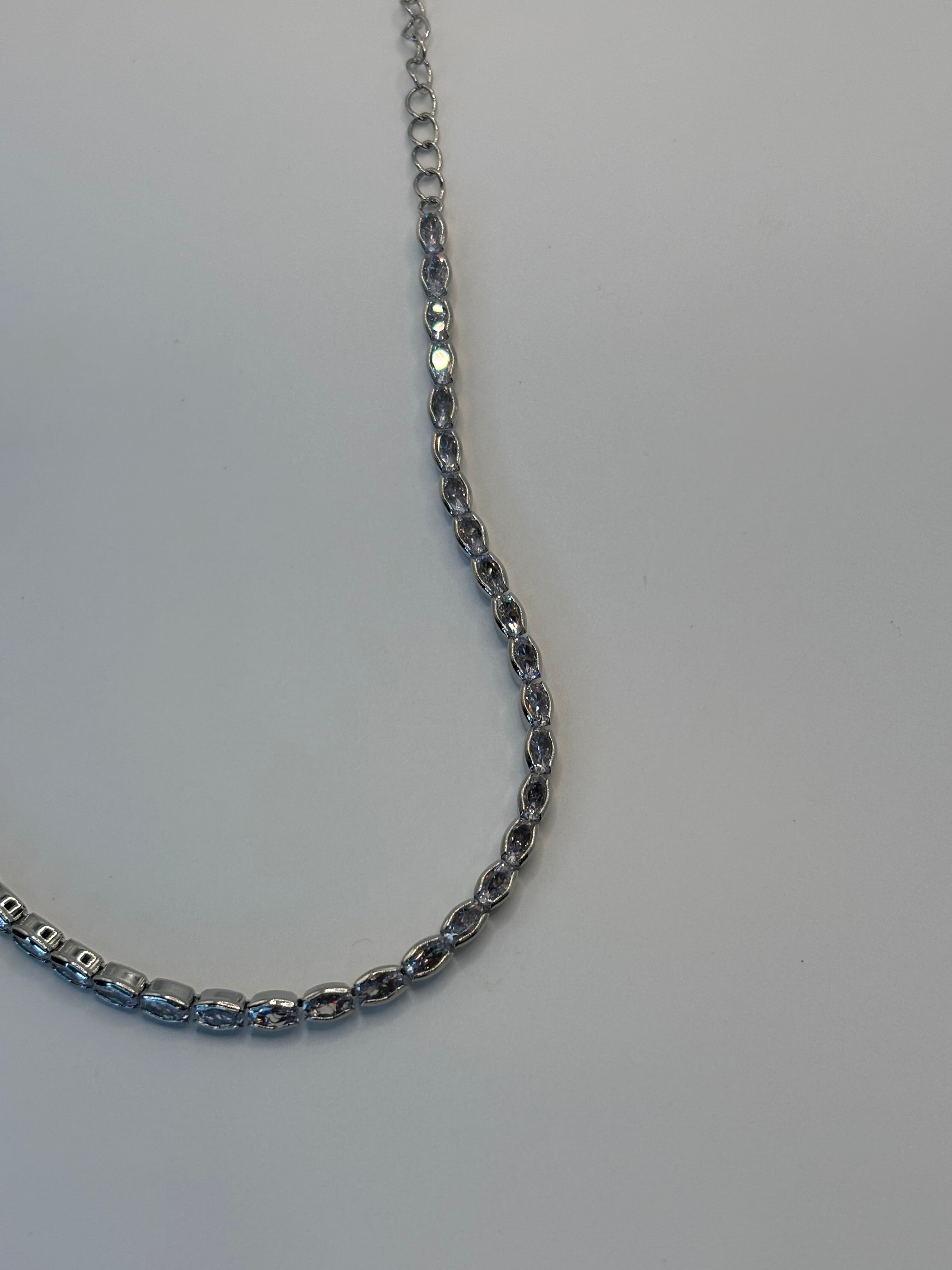 Choker Necklace Diamond - Liora