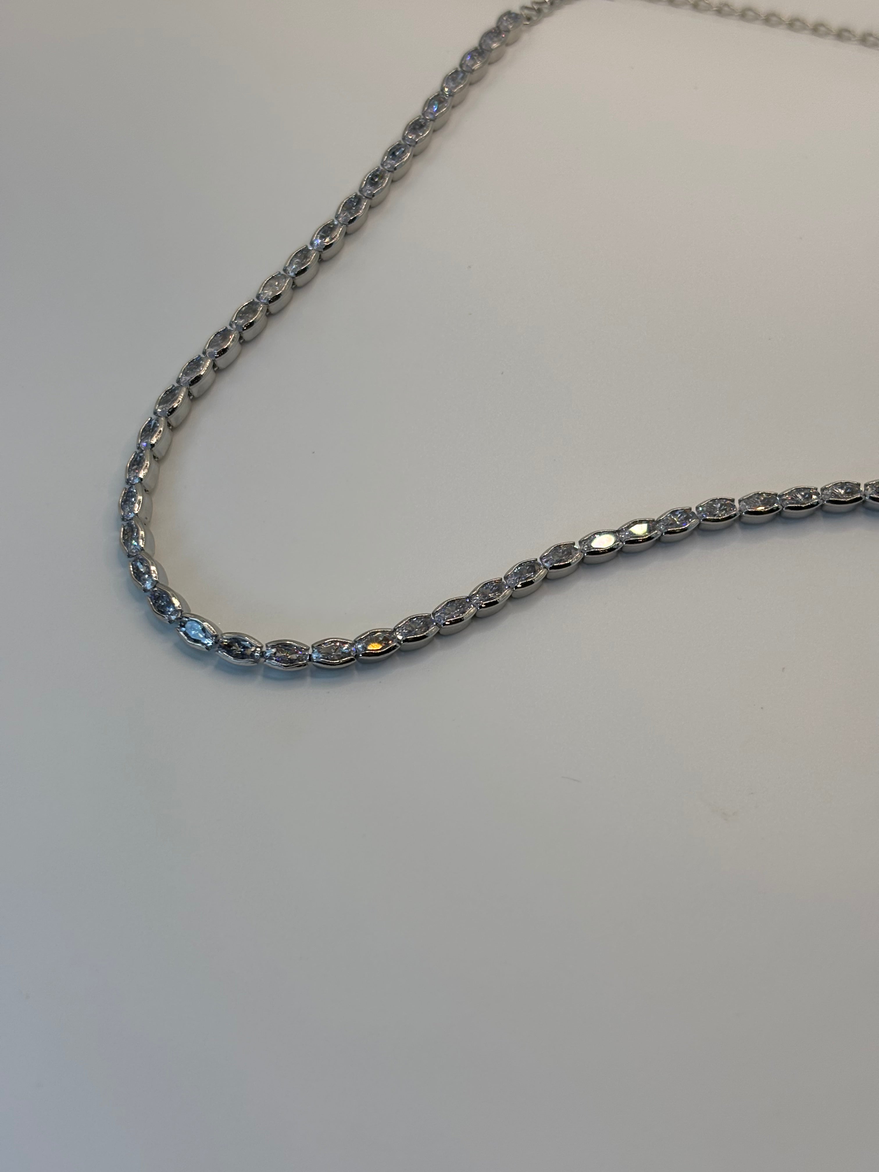 Choker Necklace Diamond - Liora