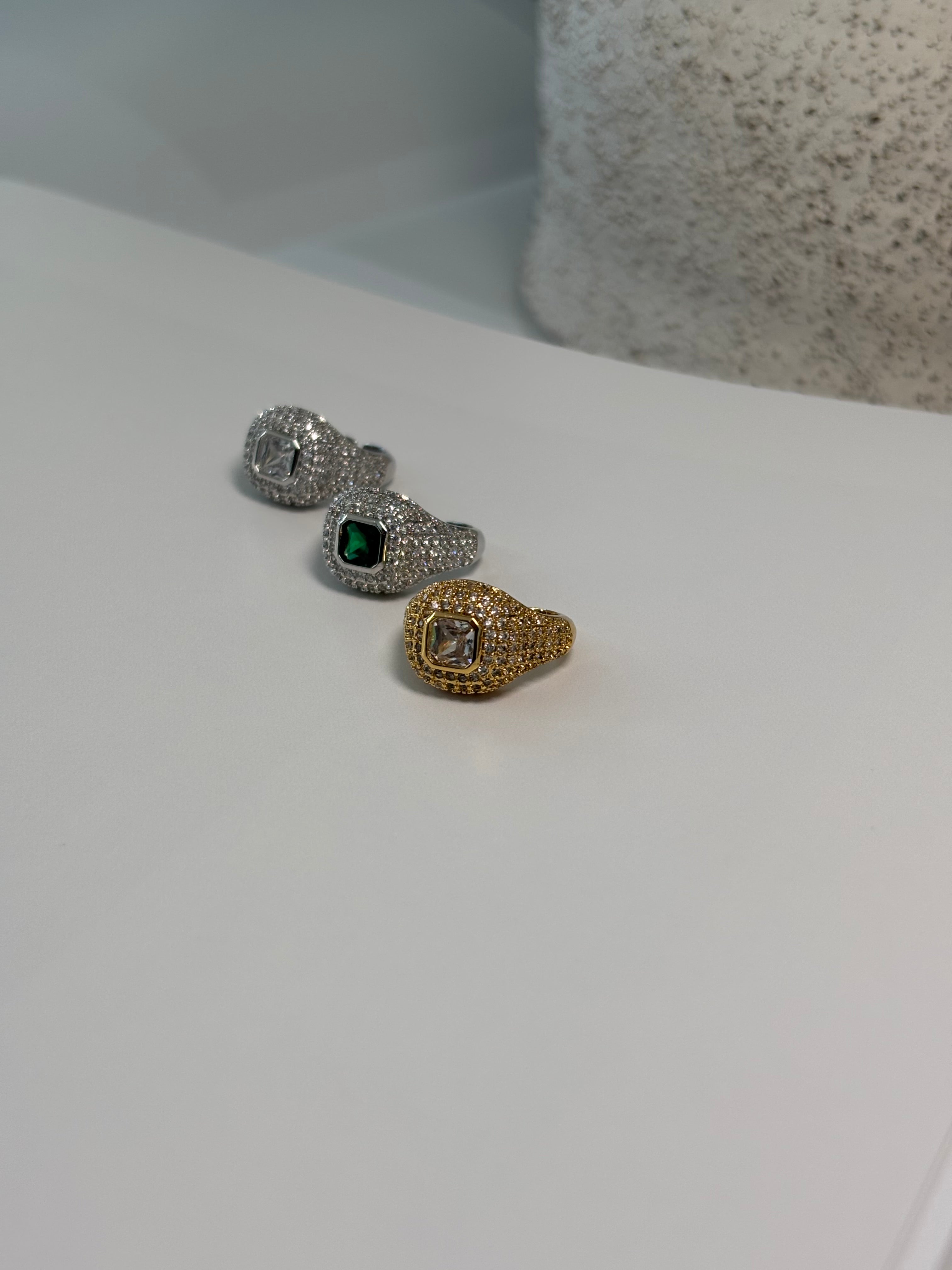 Golden Dahlia Adjustable Ring