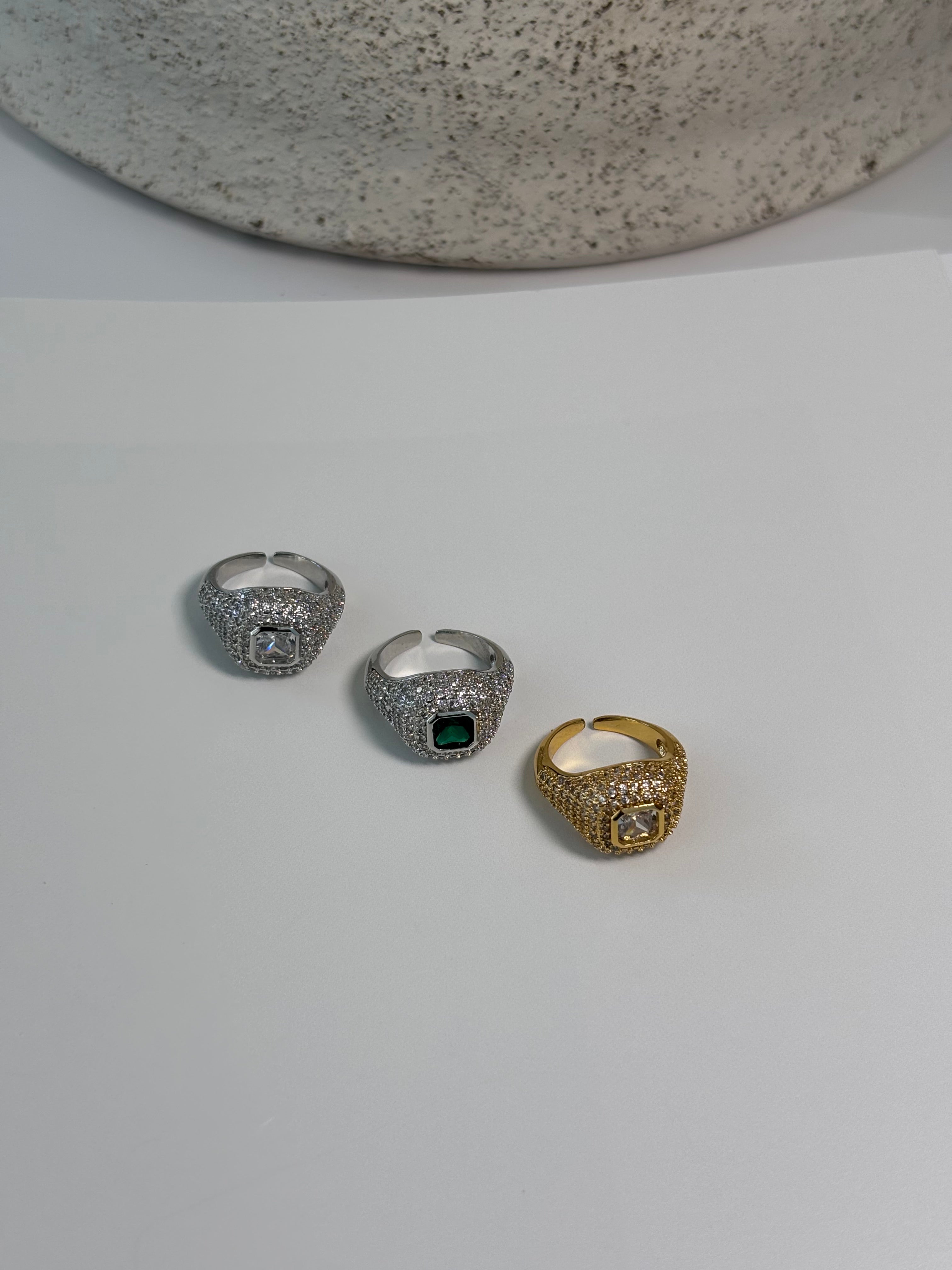 Esmeralda Dahlia Diamond Adjustable Ring