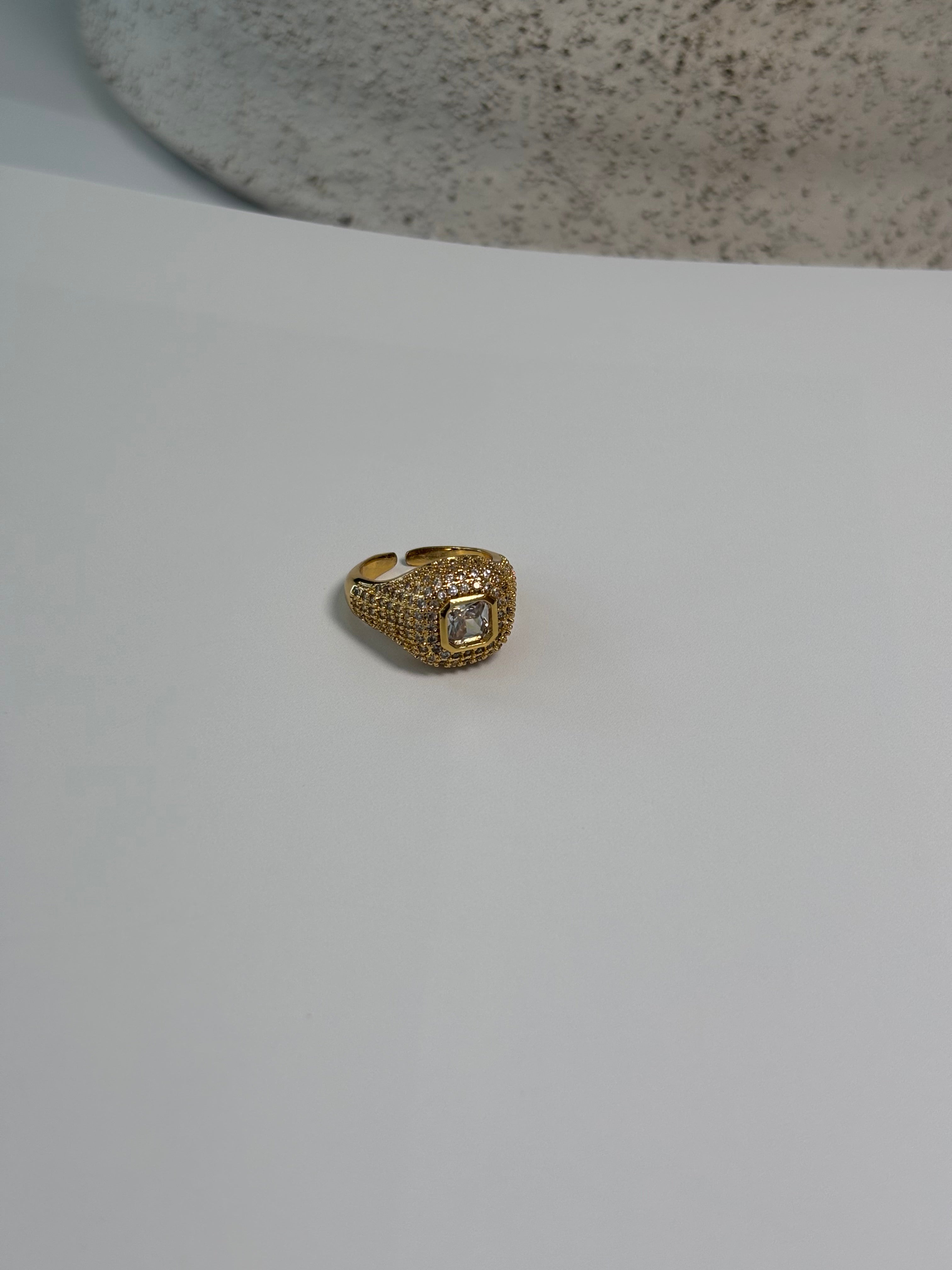 Golden Dahlia Adjustable Ring